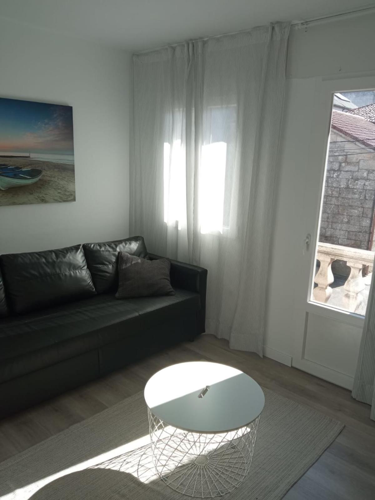 Apartamentos La Capilla 비야누에바 데 아로사 외부 사진